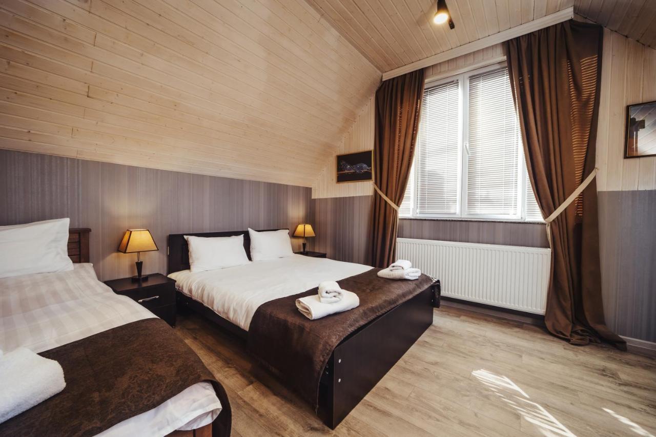 Rustaveli Apartment With Gym Tbilisi Buitenkant foto